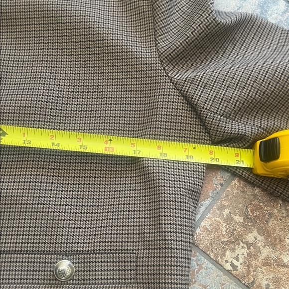 Brown Button-Up Jacket - Picture 5 of 8